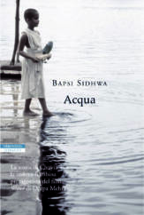 Acqua di Bapsi Sidhwa copertina libro