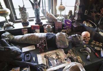 Warren's Occult Museum