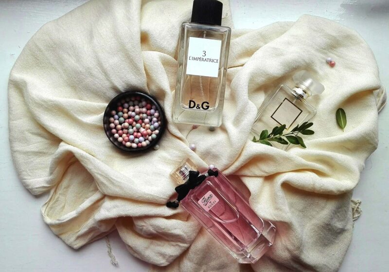 Gli italiani acquistano sempre di più profumi e fragranze su Internet profumi on line