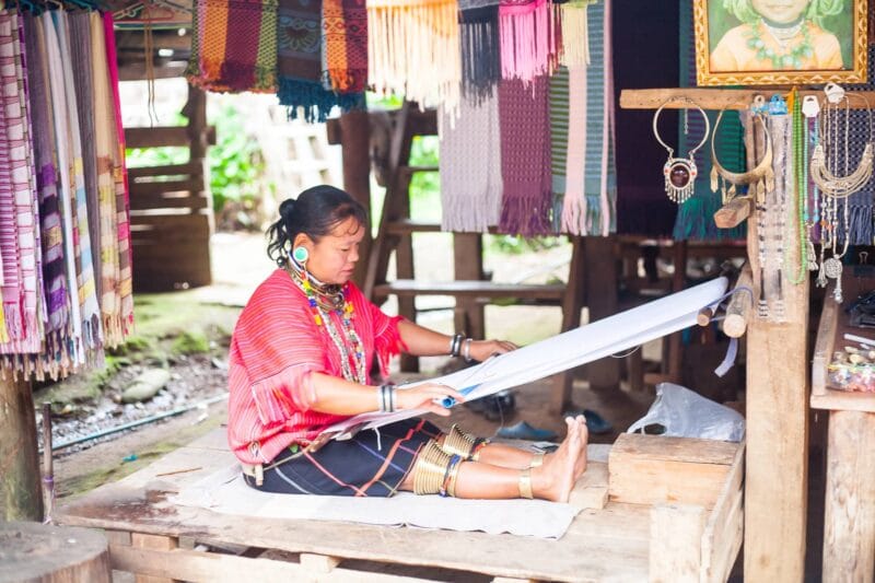 donne giraffa Thailandia Padaung