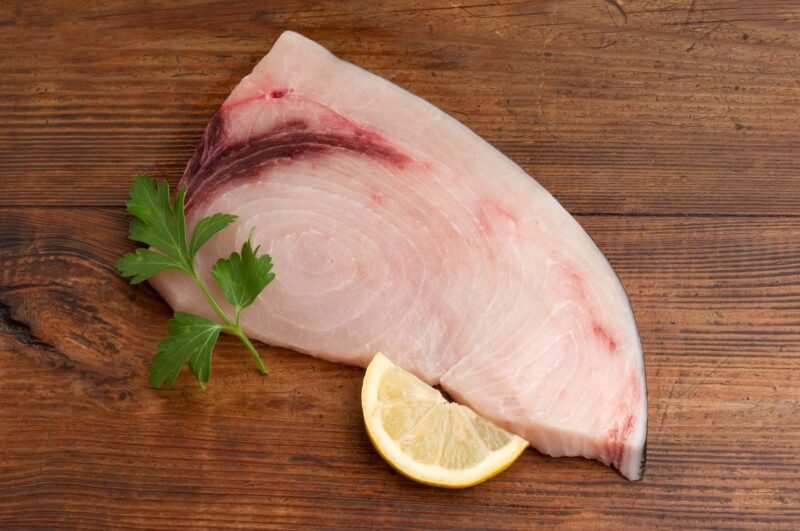 pesce spada crudo