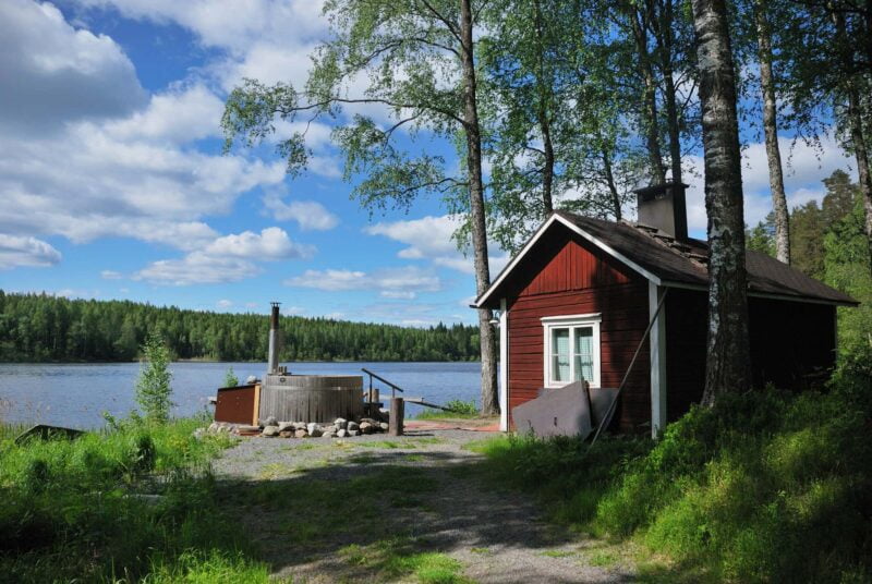 sauna finlandese sulla neve