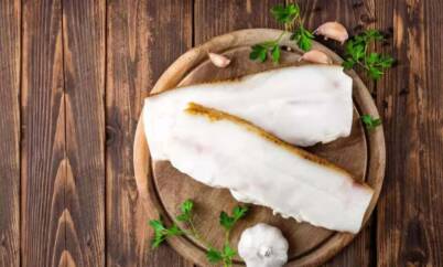 Tagliere e lardo fatto in casa