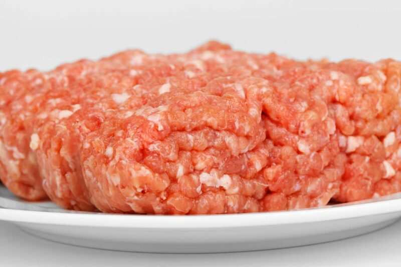 come fare la salsiccia fresca macinato di carne per fare la salsiccia in casa