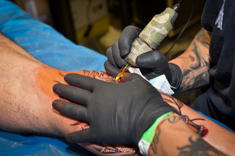 come curare un tatuaggio appena fatto curare tatuaggio