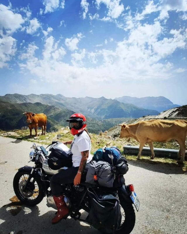 ragazze in moto