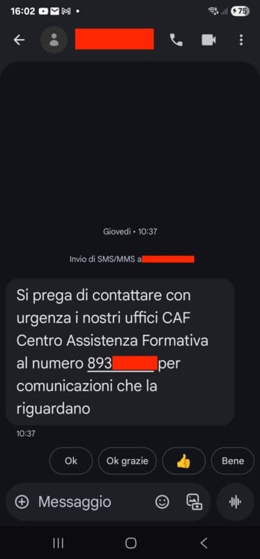 schermata SMS truffa del CAF con numero 893 evidenziato